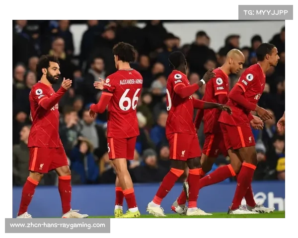 探究英超豪门老板的财富源泉与背后商业帝国的秘密